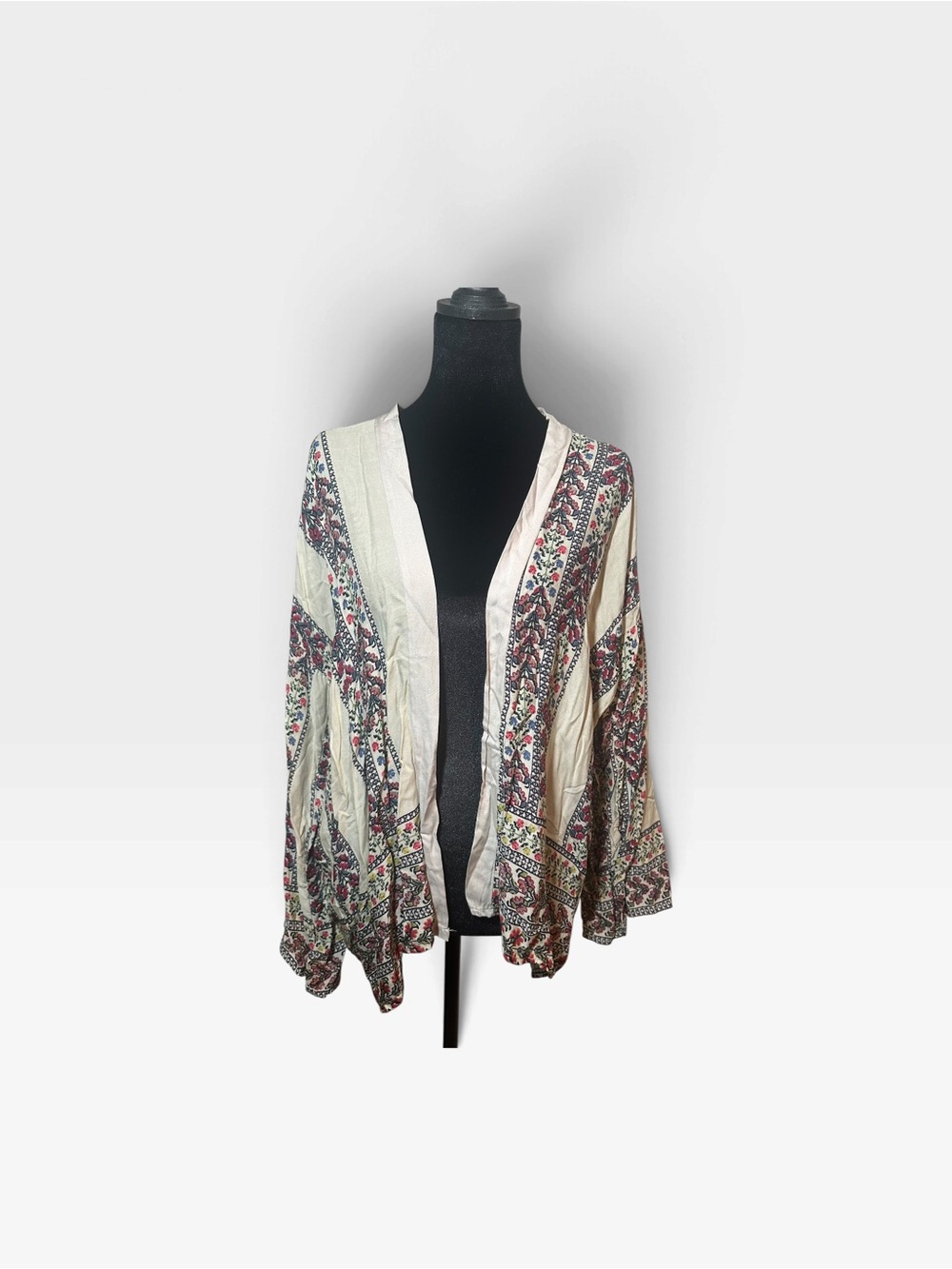 Do everything in love Cream Floral Open-Front Kimono Cardigan
